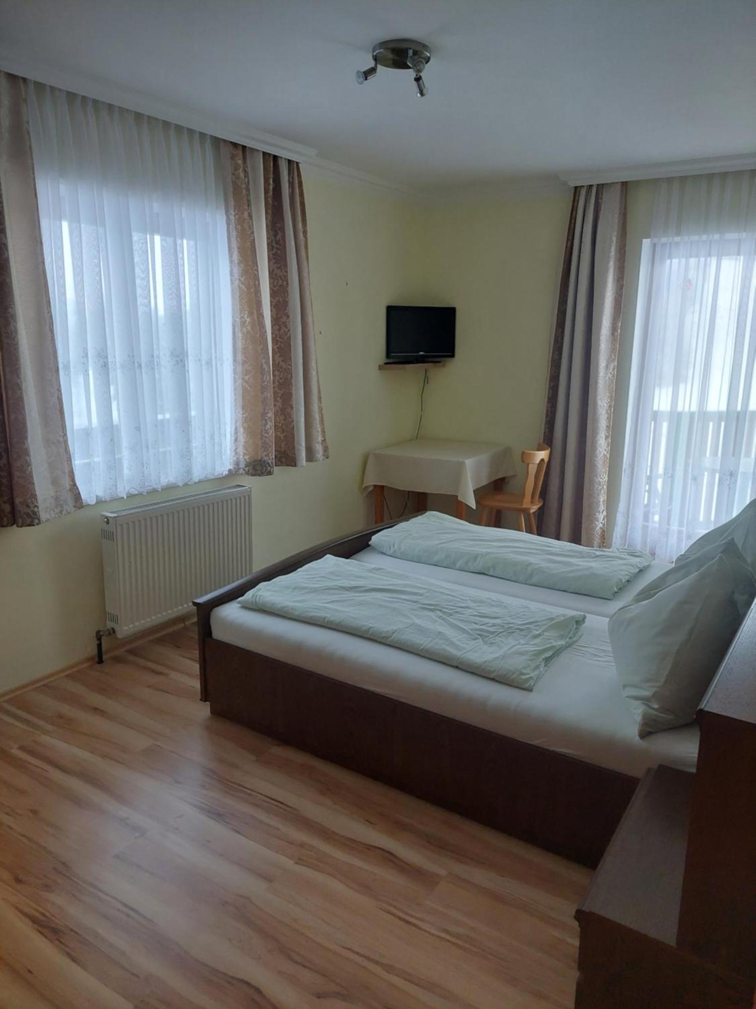 Almgasthof Spitzer Sankt Stefan ob Leoben Habitación foto